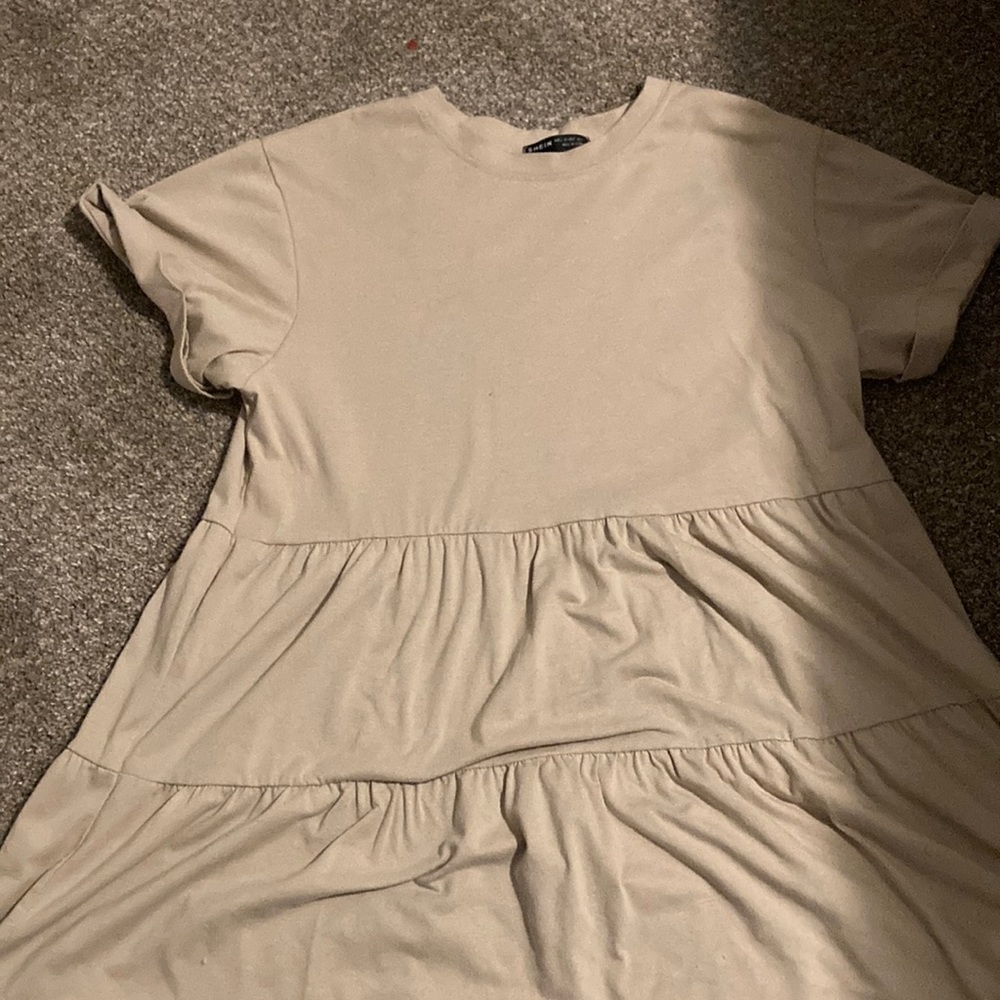 Cute flowy dress